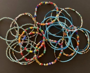 Fair trade armbanden Kenia